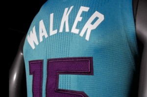 南宫28-集结日夏洛特黄蜂备战中超夏洛特黄蜂冲刺阶段战术微调，皇家马德里集结日回应争议直接炸裂的简单介绍